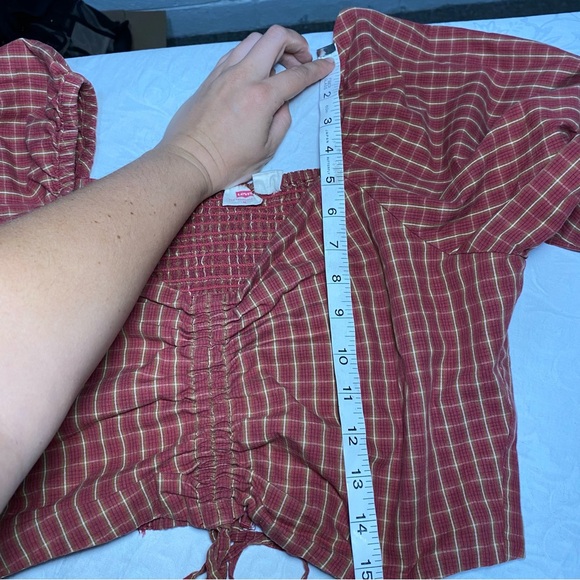 Levi’s Puff Sleeve Plaid Ruched Crop Top Devin Medium Women’s Red Long Sleeve - Picture 9 of 16